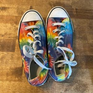 Girls 3y converse tie dye